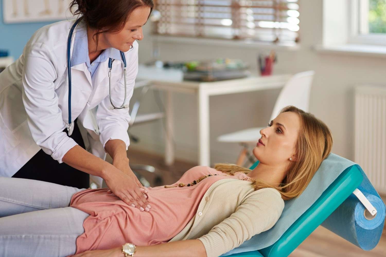 Best Stomach Doctor in Pitampura